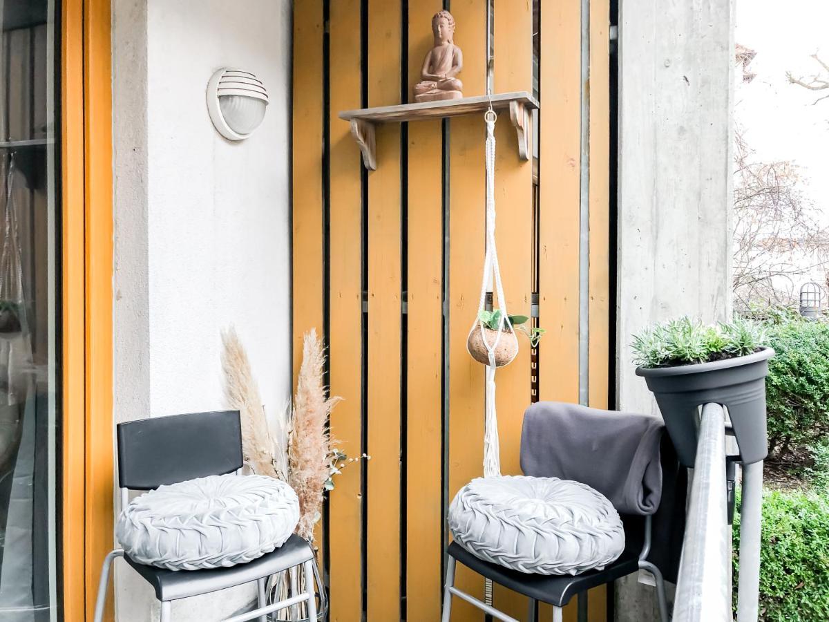 Studio Near Altstadt /W Workspace, Feng-Shui & Art Wurtzbourg Extérieur photo